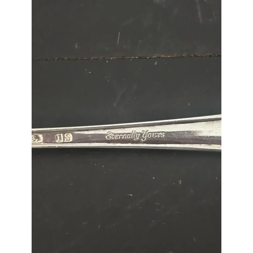 1847 Rogers Bros Eternally Yours Silverplate Serving Spoon Vintage 1941